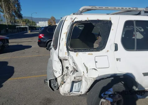 2001 Nissan Xterra Xe-V6 z USA, uszkodzony, nr VIN 5N1ED28T01C521557